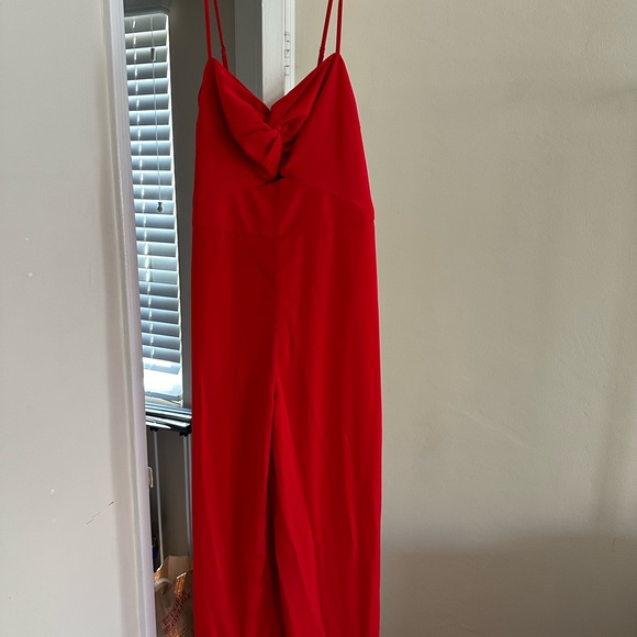 NEW Abercrombie & Fitch Twist Front Cutout Jumpsuit - Picture 4 of 8